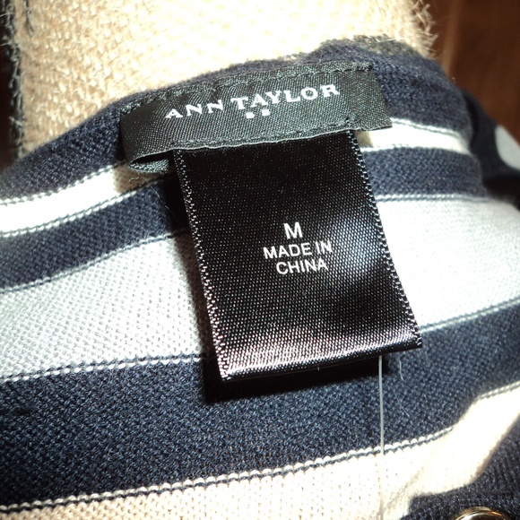 Sweater - Picture 4 of 4